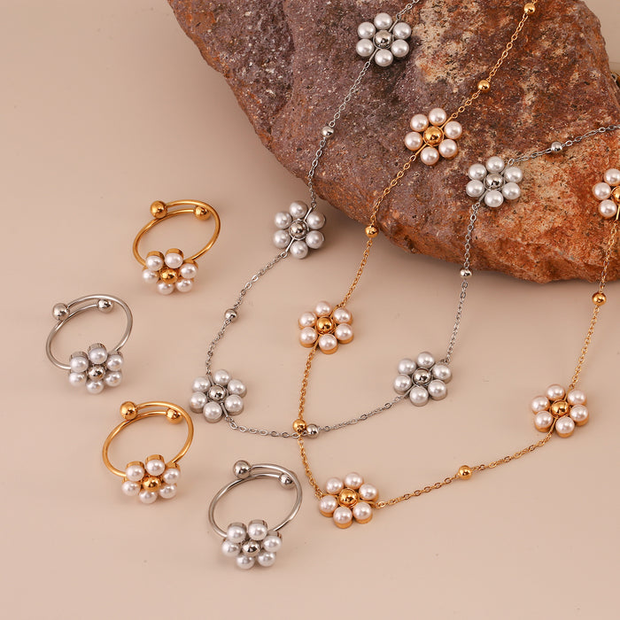 Wholesale Fashion stainless steel daisy flower necklace with pearl inlay, simple petal necklace, ring set wholesale