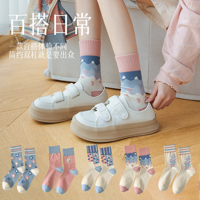 Wholesale Cotton socks cartoon small flower tube socks pile socks