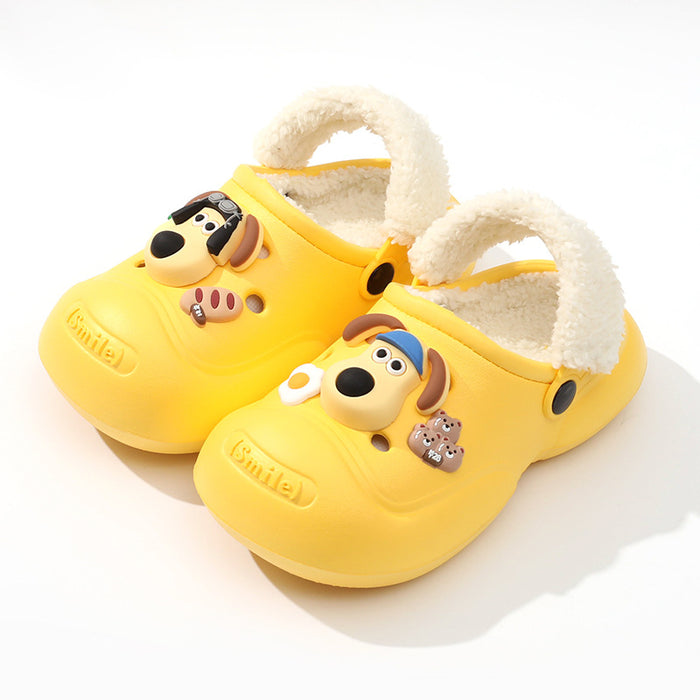 Wholesale Children' s cotton slippers winter  boys and girls home warm cotton shoes medium and big children cartoon outer wear plush shoes