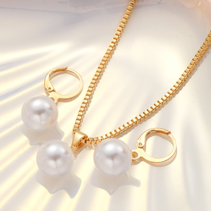 Wholesale Pearl pendant earrings,  necklace,  and jewelry set.