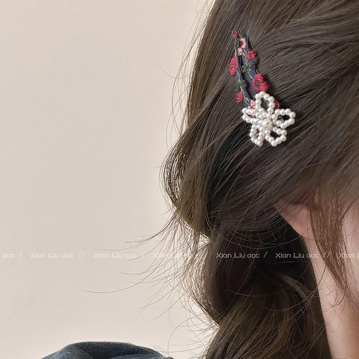 Wholesale Colorful beaded flower hair clip, new high-end headwear, forehead bangs, side clips with broken hair