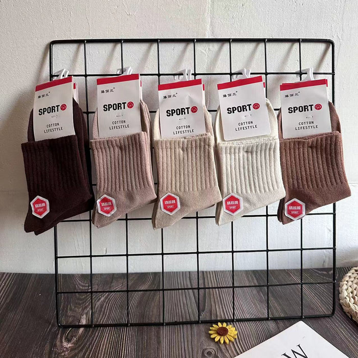 Wholesale Sports socks, mid length socks, trendy long socks for wearing