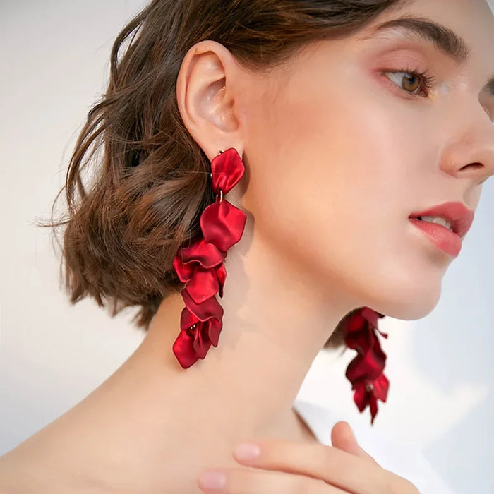 Wholesale Rose petal long tassel earrings with fashionable and elegant temperament, high-end and environmentally friendly earrings for women