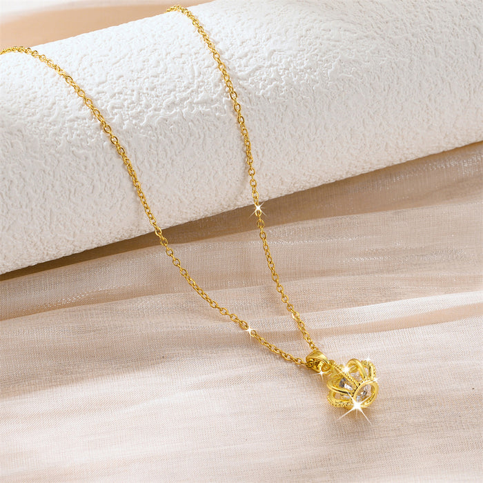 Wholesale New titanium steel crown necklace versatile, fashionable, and colorfast with a movable collarbone chain accessory