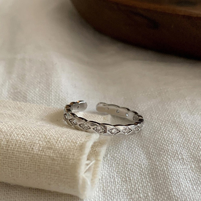 Wholesale Light luxury metal brushed diamond inlaid ring, niche and high-end open mouth ring