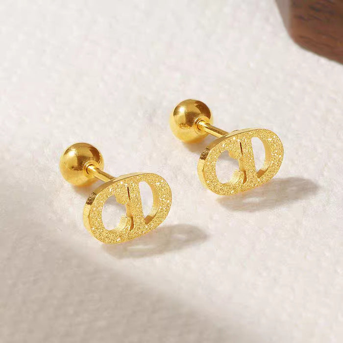Wholesale  Anti-loss heart-shaped earrings  colorfast   small and exquisite titanium steel earrings