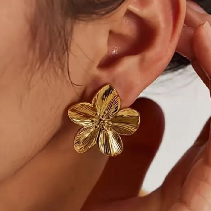 Wholesale Stainless Steel Five Petal Flower Earrings for Women