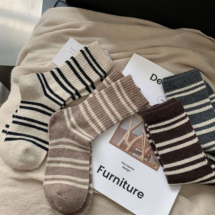 Wholesale Socks for warmth, thick middle tube, striped thick middle tube