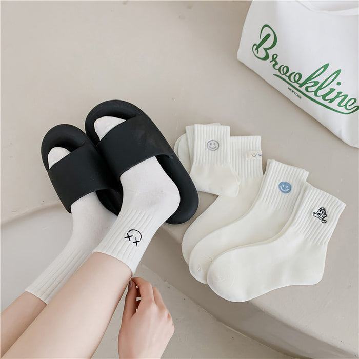 Wholesale Socks Embroidered Smiling Face Middle Socks Sports Long Socks