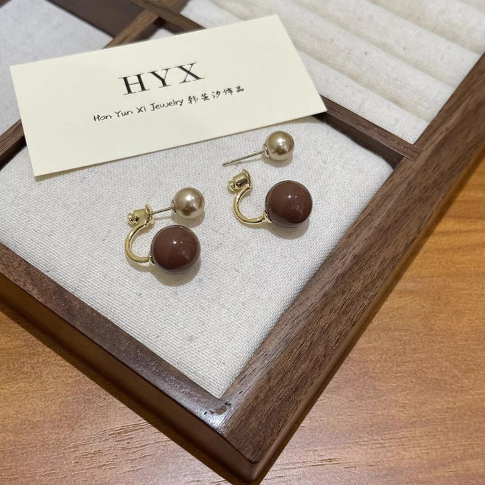 Wholesale Pearl earrings, high-end earrings, new style, two pairs of niche design earrings