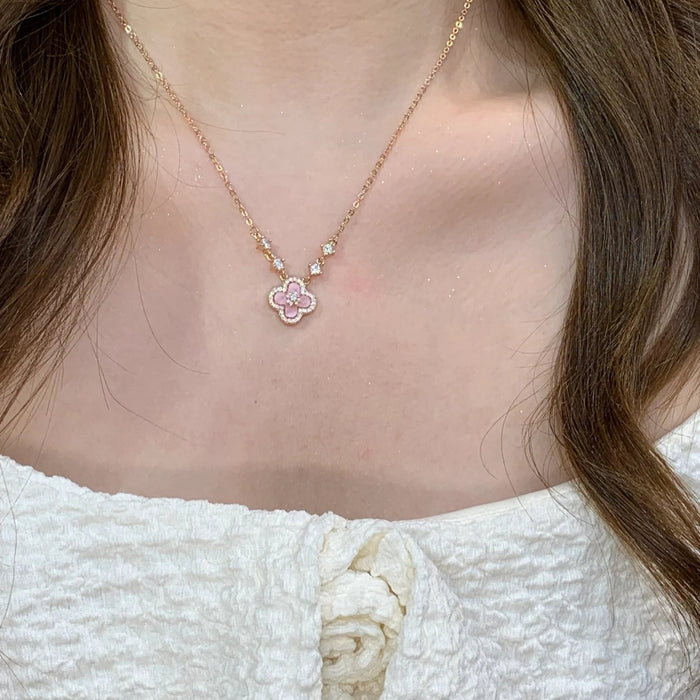 Wholesale Pink four-leaf clover necklace,  earrings,  and bracelet