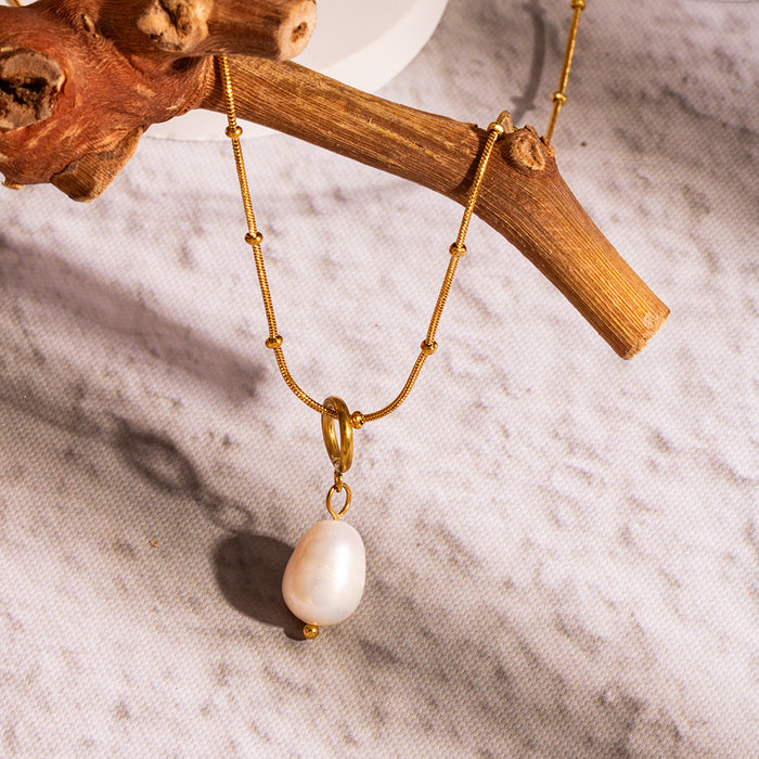 Wholesale Pearl pendant necklace, minimalist style, light luxury necklace, stainless steel collarbone chain accessory