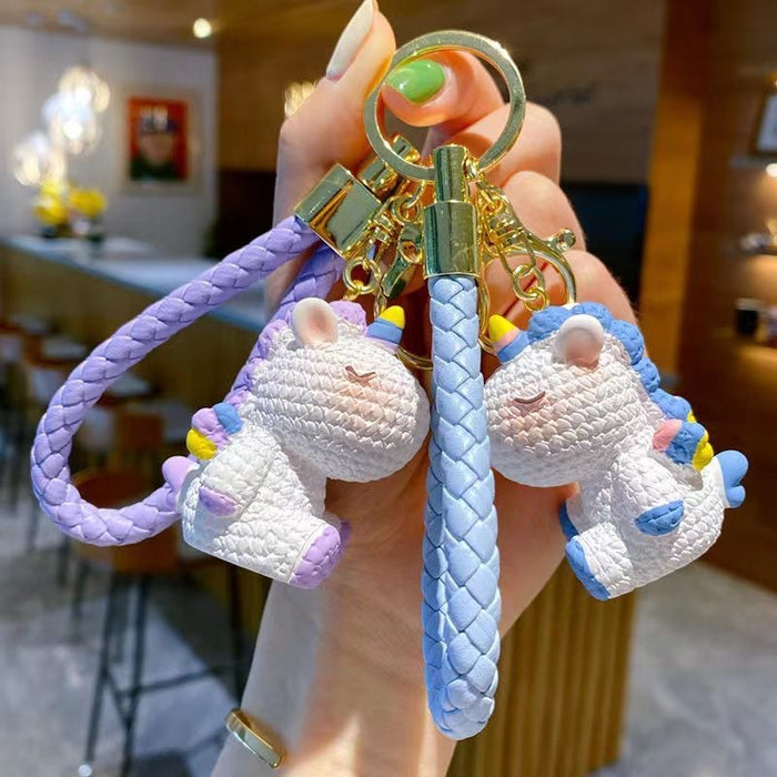 Wholesale Key pendant, keychain, resin couple, cute keychain, high-end niche pendant