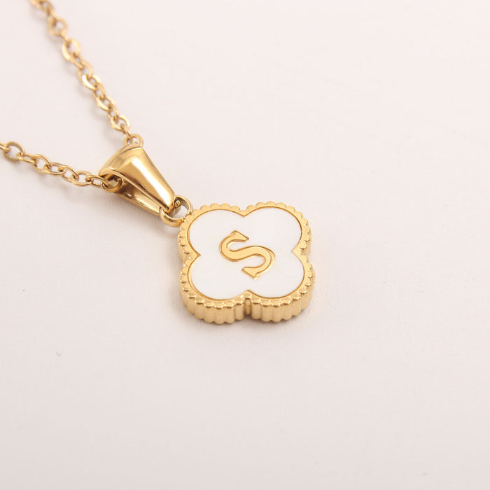 Wholesale gold-plated letter necklace women four-leaf letter pendant necklace jewelry