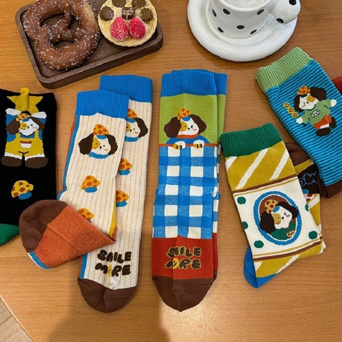Wholesale Cute and quirky socks with children's midsole design, contrasting colors