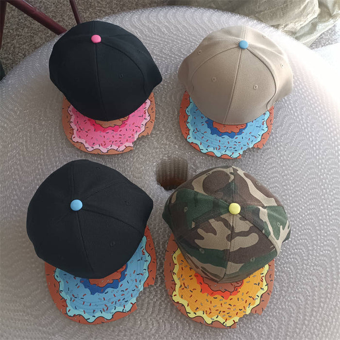 Wholesale Flat brimmed baseball cap with a flat brim and a gap in the light panel