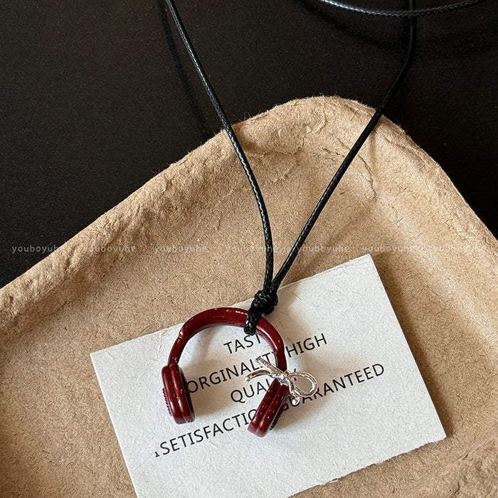 Wholesale Bow Headphone Pendant Necklace Women's Long Neck Chain