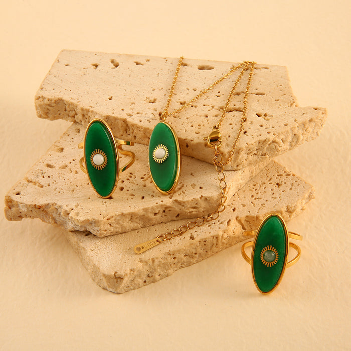 Wholesale Popular retro stainless steel necklace set with light luxury and high-end accessories, ring set