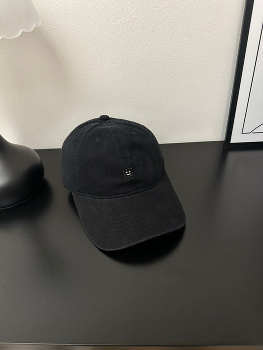 Wholesale Smiley face embroidered baseball cap