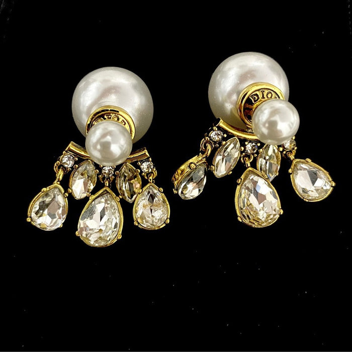 Wholesale retro double D pearl earrings High sense small fragrant wind earrings female temperament niche double D