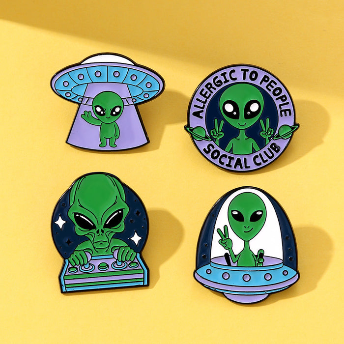 Wholesale Funny alien series badges cute cartoon space alien flying saucer brooch