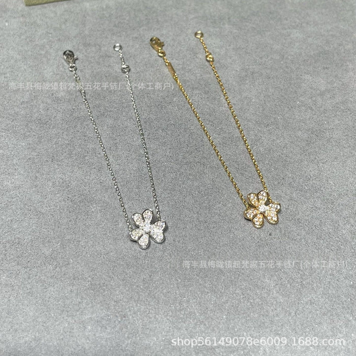 Wholesale Gold Plated Clover Necklace Women' s Fashion Jewelry