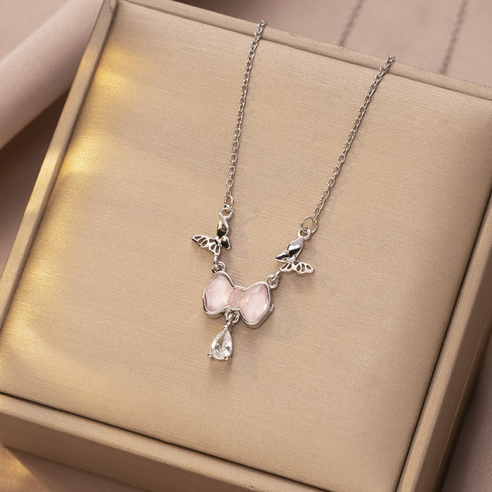 Wholesale Necklace, butterfly tassel, niche, simple, fashionable temperament, titanium steel lock chain