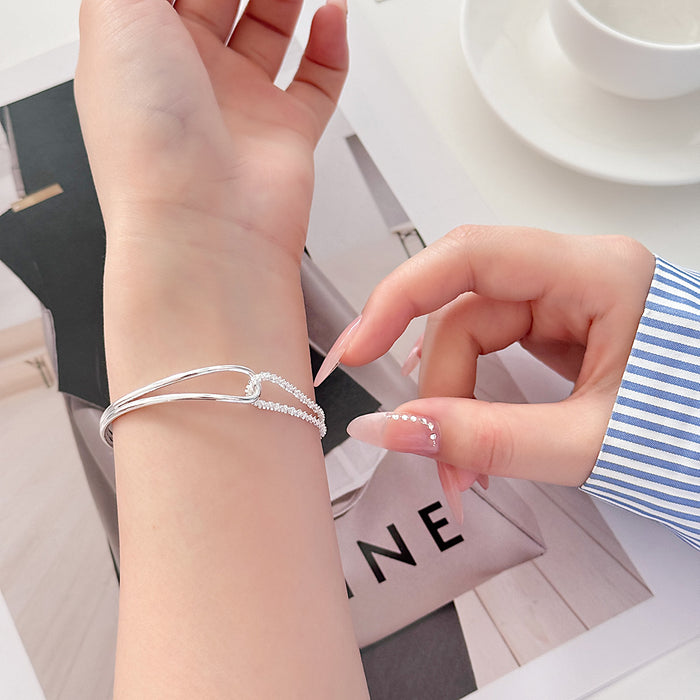 Wholesale Double layered bracelet with personalized splicing and asymmetric bracelet temperament chain