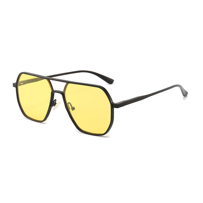 Wholesale Outdoor driving sunglasses, driving glasses, polygonal color changing polarized sunglasses for men