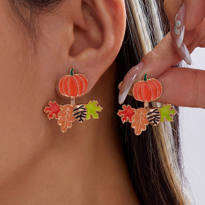 Wholesale Zinc Alloy Drop Earrings with Maple Leaf and Fox Design