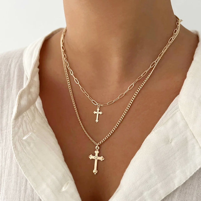 Wholesale Exaggerated jewelry, niche alloy chain pendant, simple cross, multi-layer necklace, women's collarbone chain wholesale