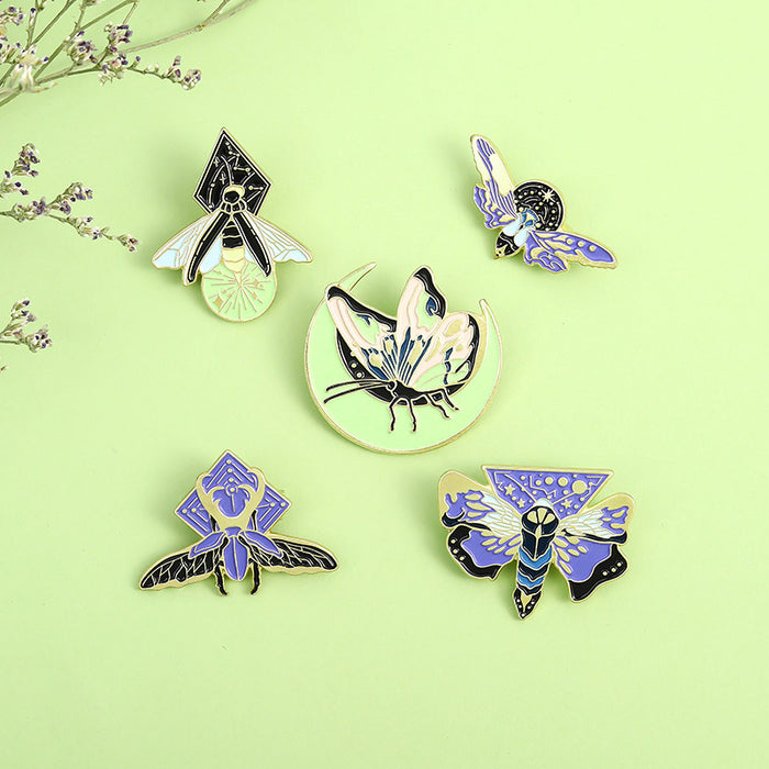 Wholesale Luminous Brooch Personalized Design Butterfly Moon Shape JDC-BC-BL020