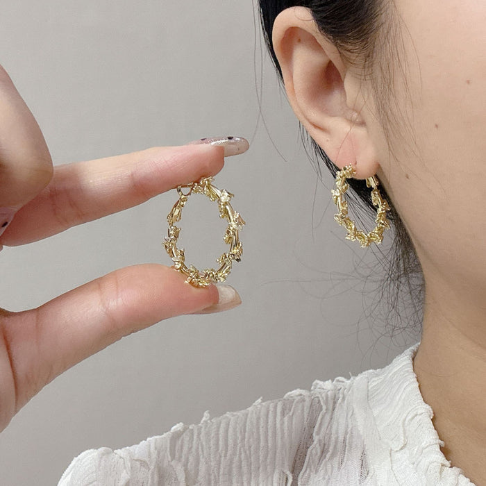 Wholesale Versatile and exquisite geometric irregular circle earrings with fashionable temperament and trendy ear accessories