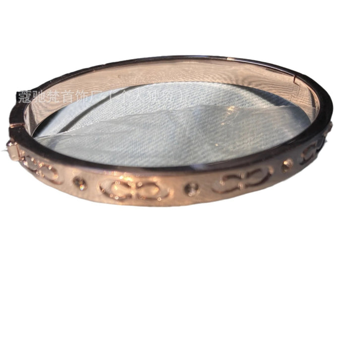 Wholesale New Double C Open Couple Bracelet with Female Letter Logo Engraved Bracelet and Male Gold Plated