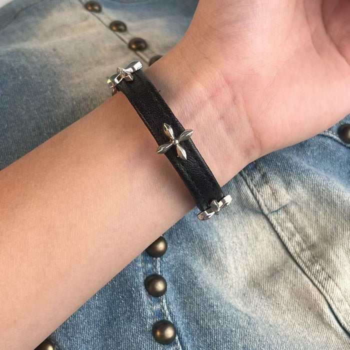 Wholesale Multi-Layer Feather Bracelet Ethnic Retro Bracelet Maillard Antique Bracelet