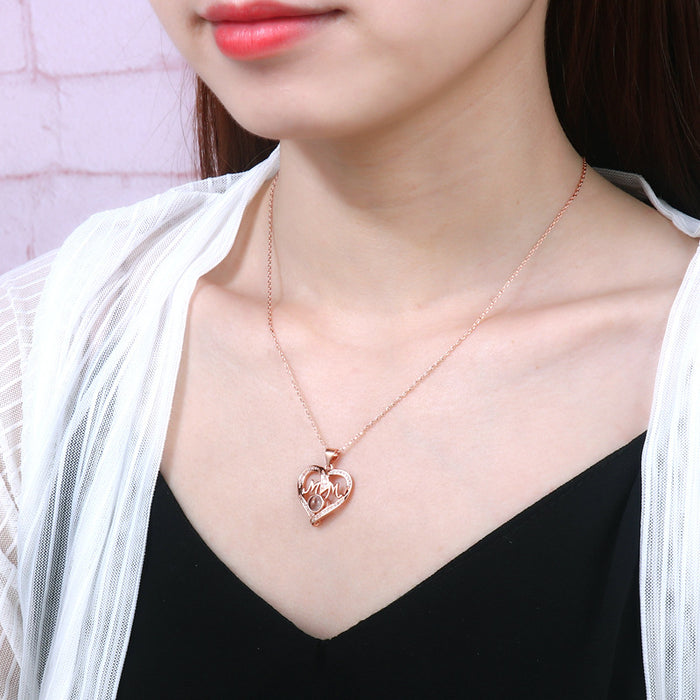 Wholesale Mother's Day Heart Shape MOM Projection Metal Necklace JDC-NE-ZhenX005