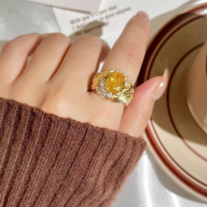 Wholesale Sparkling Diamond Yellow Zircon Ring