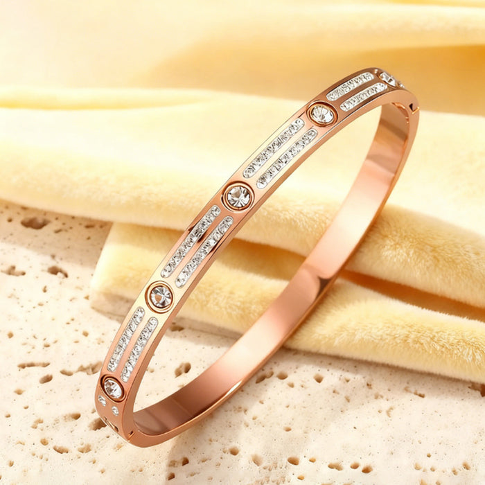 Wholesale Titanium steel versatile and high-end round-head bracelet