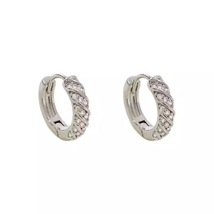 Wholesale Full Diamond Earrings with Non Removable Earrings, Light Luxury and High Grade Earrings, Women's Pure Silver Earrings with Nourishing Holes and Earrings
