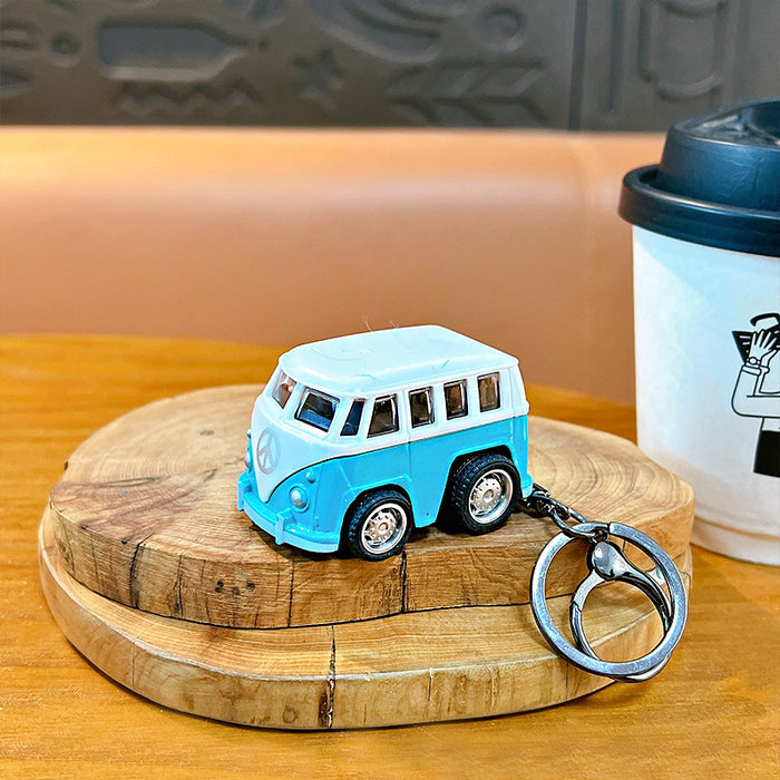Wholesale Pull-Back Alloy Bus Model Keychain