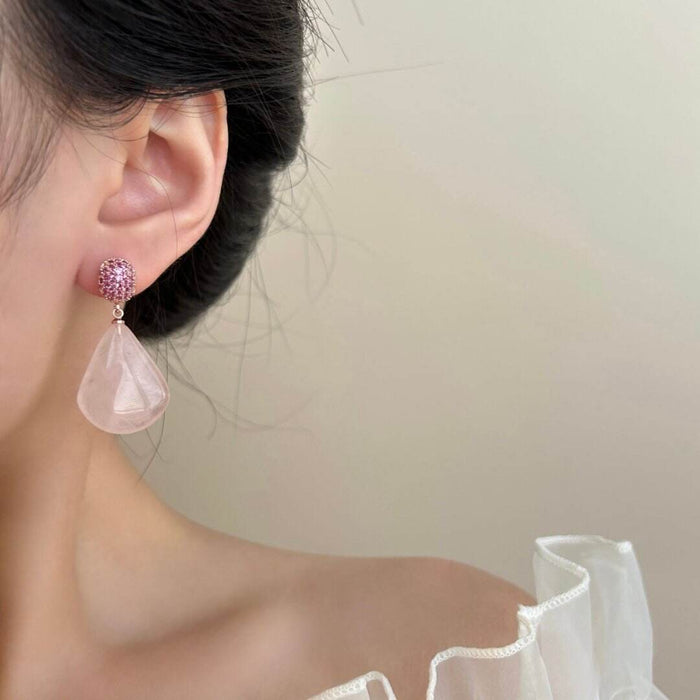 Wholesale Fashionable water droplet shaped natural earrings with a simple and niche design, inlaid with earrings