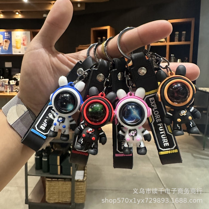 Wholesale Cartoon astronaut keychain couple gift bag decoration creative car keychain pendant