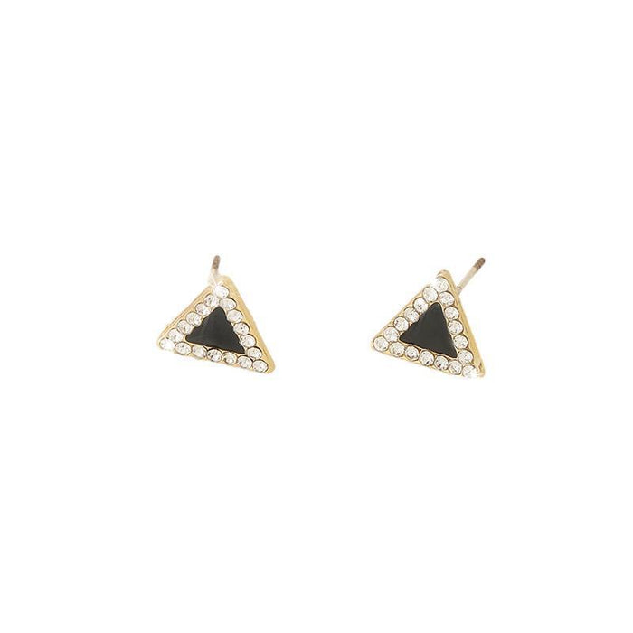 Wholesale Triangle earrings are simple, niche, silver needle versatile, elegant, and high-end