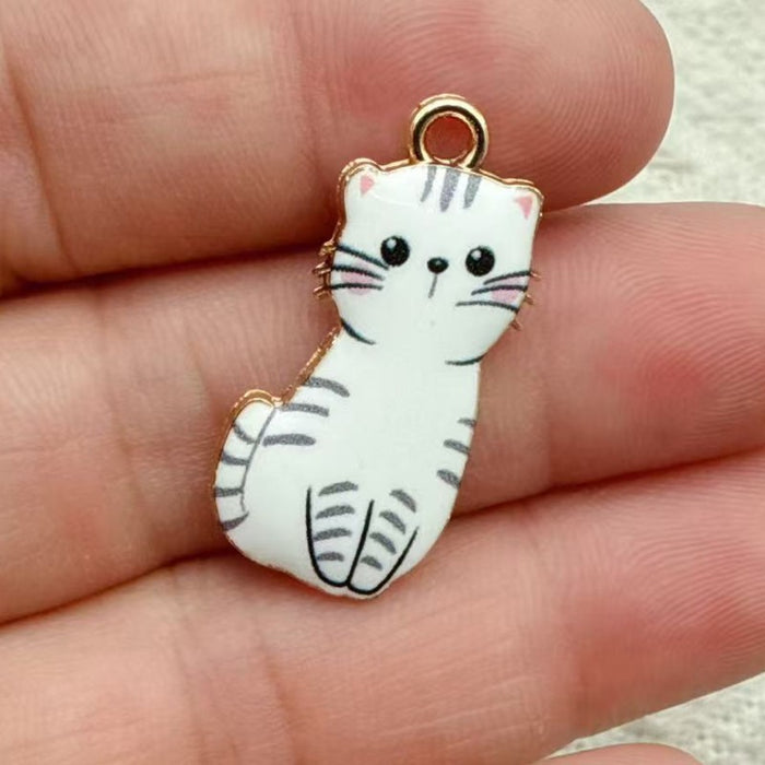 Wholesale 10pcs Cat pendant DIY handmade jewelry accessories,  alloy keychain charms,  necklace and earring accessories Pendant