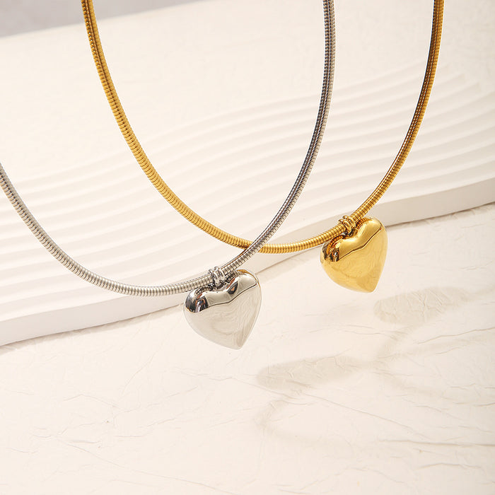 Wholesale Fashionable, simple and versatile design, stainless steel color retaining heart collar, heart-shaped collarbone chain wholesale
