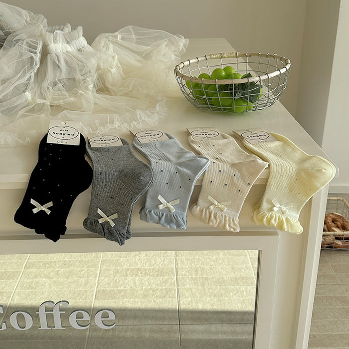 Wholesale Bow tie socks with polka dots, low cut, mid length socks