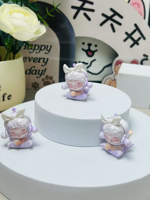 Wholesale cute grain play hand toy doll ornaments toy