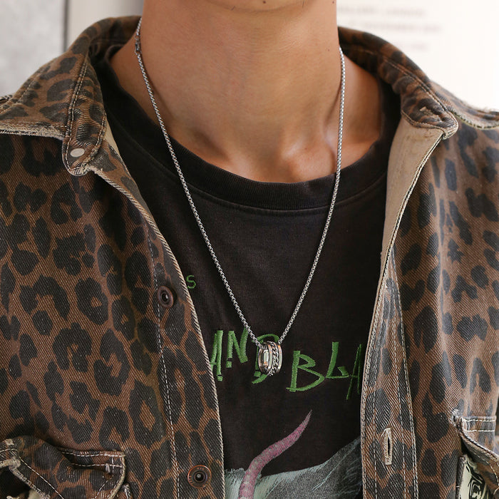 Wholesale Rotating ring necklace personalized pendant