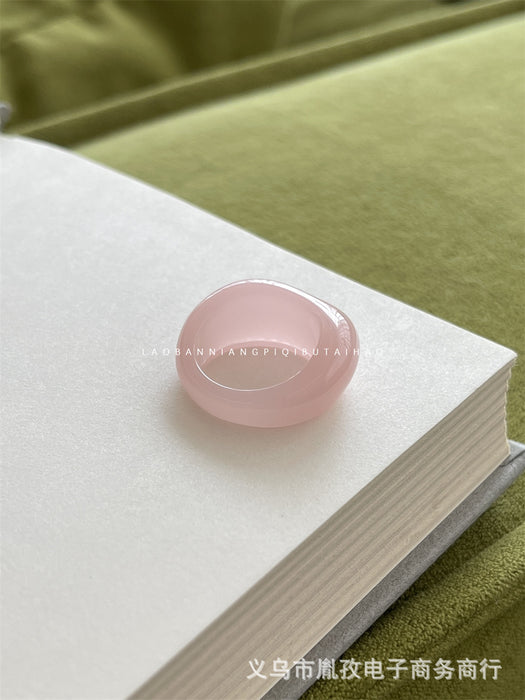 Wholesale Unique retro resin ring with a niche and cool style