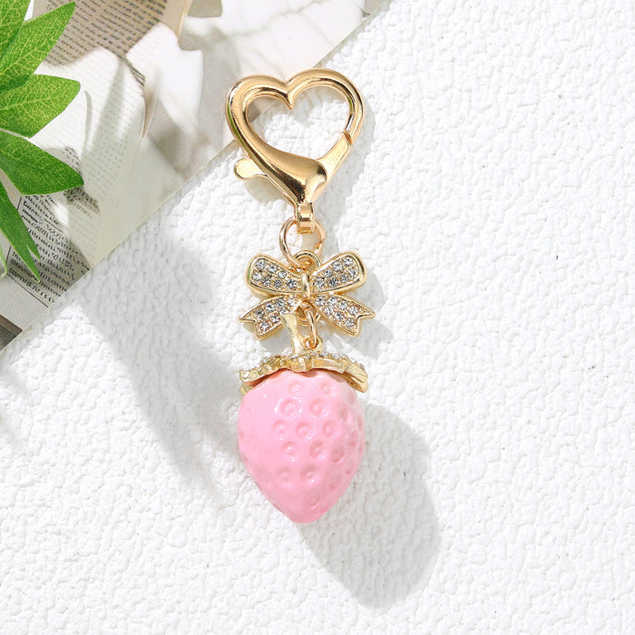 Wholesale Zinc Alloy Strawberry Keychain Pendant Bow Heart Design Sweet Style Boutique Resale Car Key Accessory